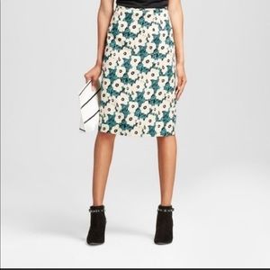 Who what wear floral skirt size 4